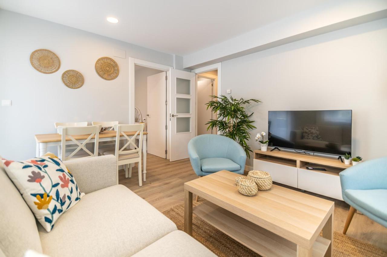 Villa Marta - Apartamentos Centricos Junto Al Mar Castro Urdiales Bagian luar foto
