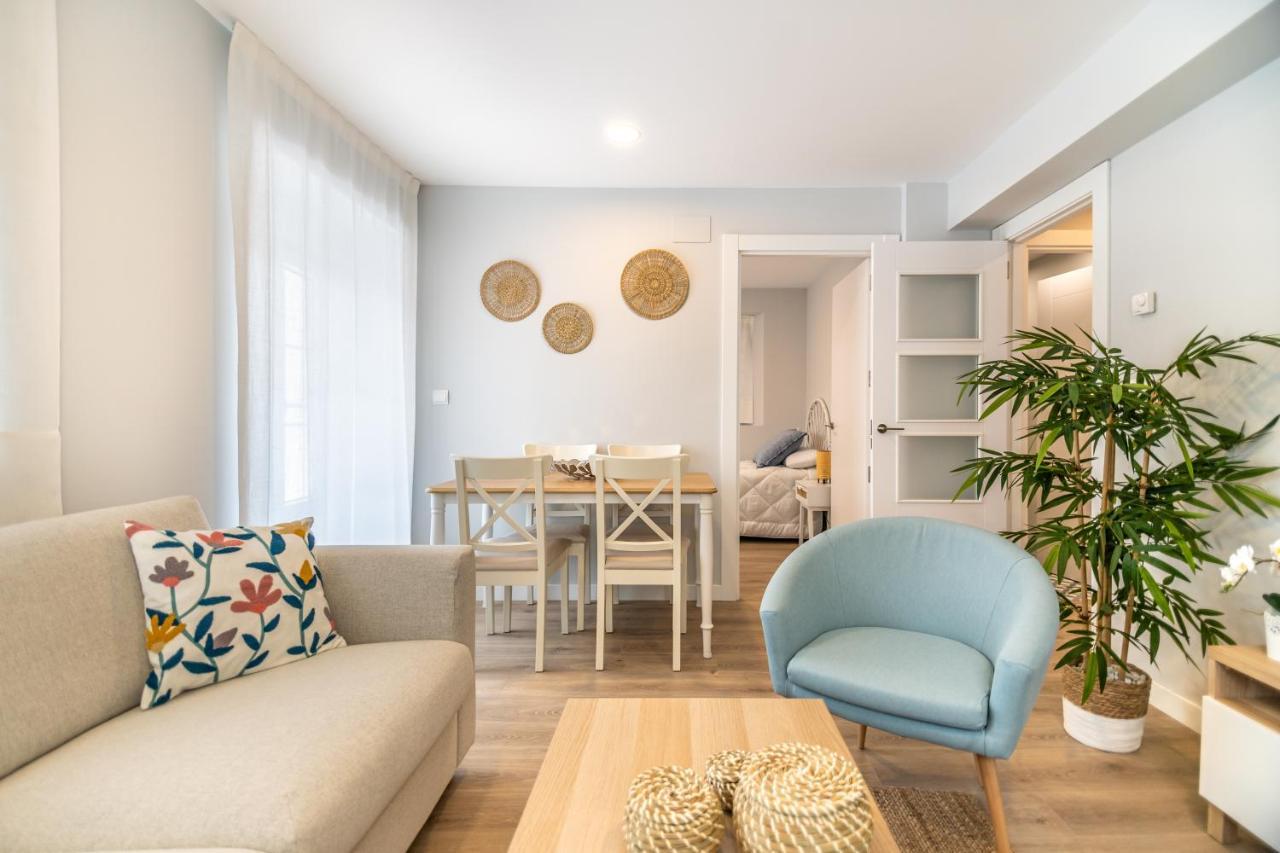 Villa Marta - Apartamentos Centricos Junto Al Mar Castro Urdiales Bagian luar foto