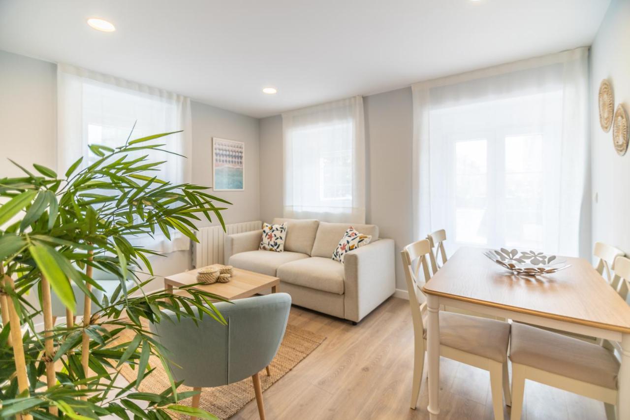 Villa Marta - Apartamentos Centricos Junto Al Mar Castro Urdiales Bagian luar foto