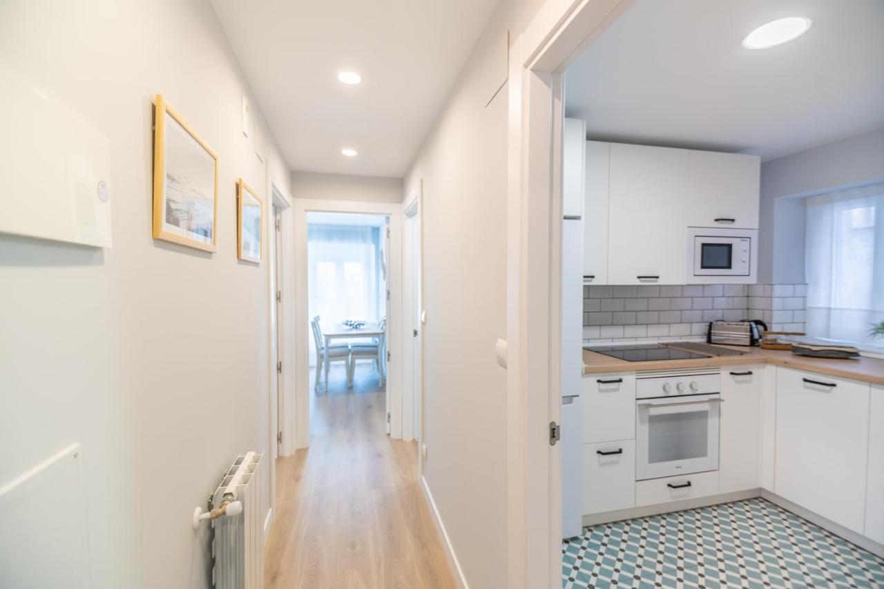 Villa Marta - Apartamentos Centricos Junto Al Mar Castro Urdiales Bagian luar foto